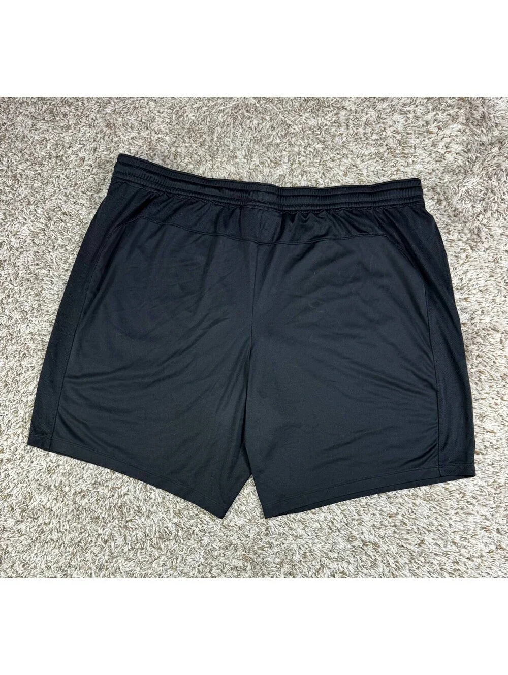 Under Armour HeatGear Athletic Shorts Men’s 3XL Black Fitted Gym Training